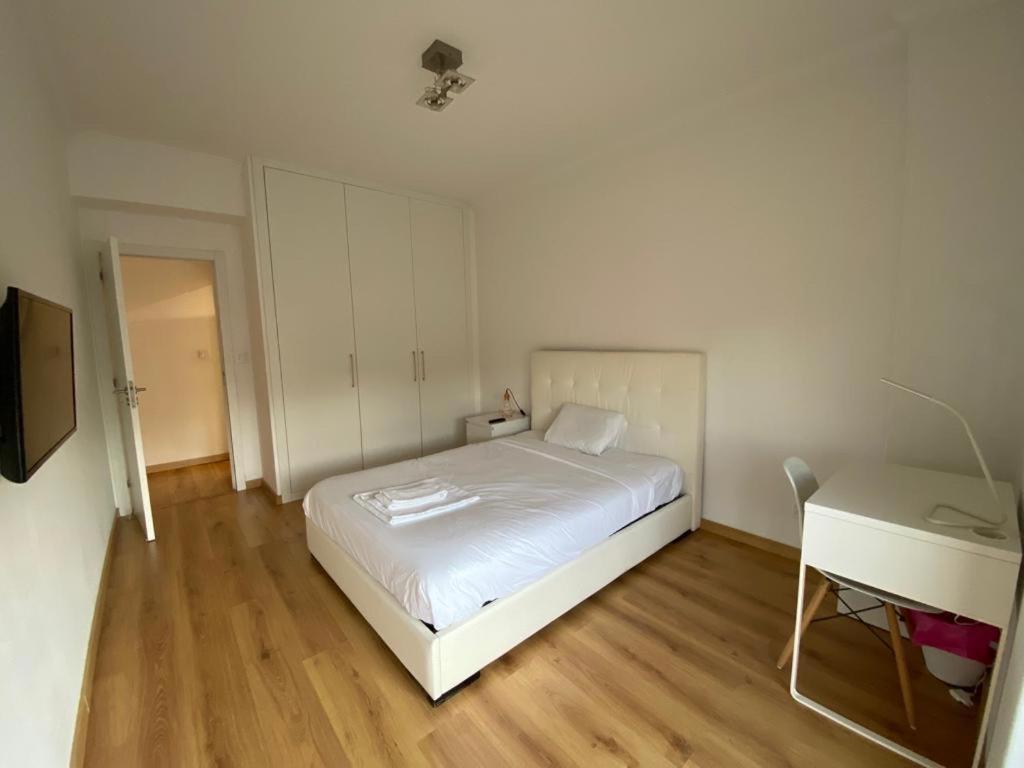 Bedrooms In Modern Guest House Almada Exteriér fotografie